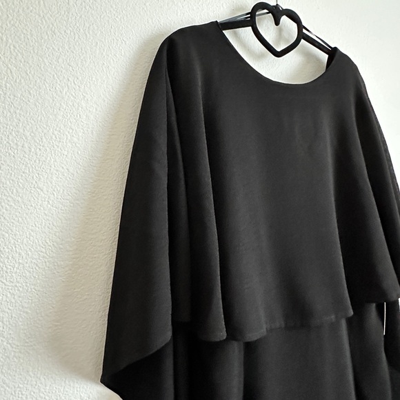 NWT Lulu's Black Overlay Cape Backless Mini Dress Size XL - Picture 7 of 13